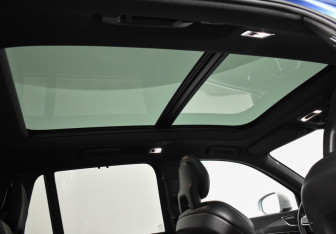Подержанный автомобиль Volvo XC90 2018 года (13 фото)