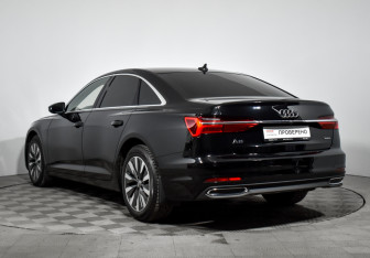 Подержанный автомобиль Audi A6 Sedan 2019 года (7 фото)