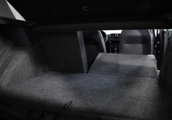 Подержанный автомобиль Volkswagen Golf Hatchback 2011 года (22 фото)