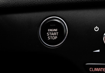 Подержанный автомобиль Kia Sportage 2021 года (17 фото)