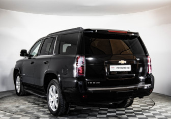 Подержанный автомобиль Chevrolet Tahoe 2019 года (7 фото)