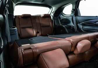 Подержанный автомобиль Mazda CX-9 2019 года (20 фото)