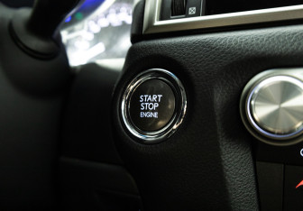 Подержанный автомобиль Lexus GS 2014 года (18 фото)