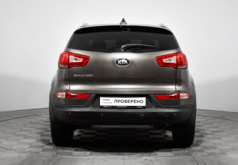 Подержанный автомобиль Kia Sportage 2014 года (6 фото)