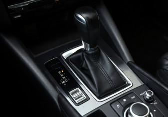 Подержанный автомобиль Mazda 6 Sedan 2016 года (18 фото)