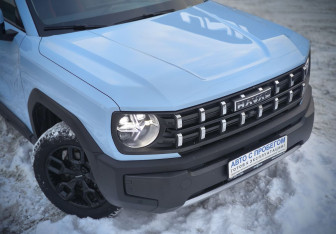 Подержанный автомобиль Haval H3 2024 года (15 фото)