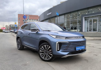 Подержанный автомобиль Exeed TXL 2024 года (3 фото)