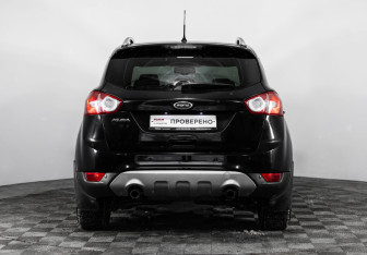 Подержанный автомобиль Ford Kuga 2011 года (6 фото)