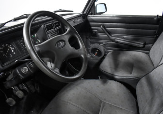 Подержанный автомобиль LADA (ВАЗ) 2107 2004 года (9 фото)