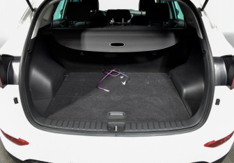 Подержанный автомобиль Hyundai Tucson 2017 года (17 фото)