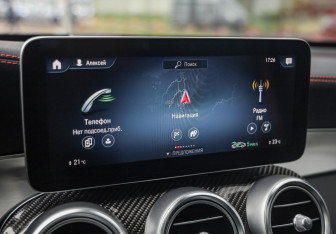Подержанный автомобиль Mercedes-Benz GLC AMG 2021 года (20 фото)