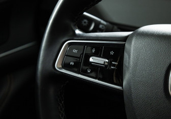 Подержанный автомобиль Changan UNI-K 2022 года (20 фото)