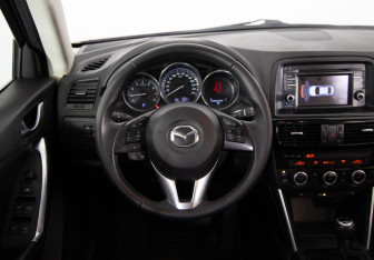 Подержанный автомобиль Mazda CX-5 2013 года (10 фото)