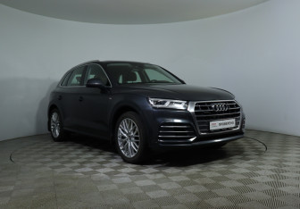 Подержанный автомобиль Audi Q5 2017 года (3 фото)