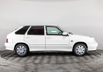 Подержанный автомобиль LADA (ВАЗ) 2114 2012 года (4 фото)