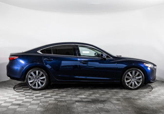 Подержанный автомобиль Mazda 6 Sedan 2021 года (4 фото)