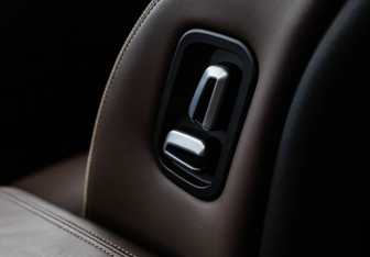 Подержанный автомобиль Exeed VX 2022 года (29 фото)