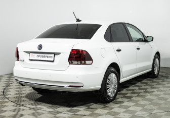 Подержанный автомобиль Volkswagen Polo Sedan 2019 года (5 фото)