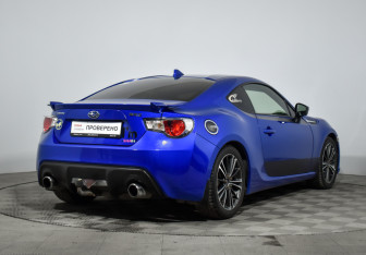Подержанный автомобиль Subaru BRZ 2015 года (5 фото)