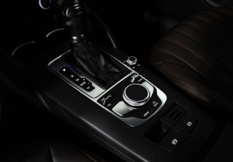 Подержанный автомобиль Audi A3 Sedan 2020 года (17 фото)