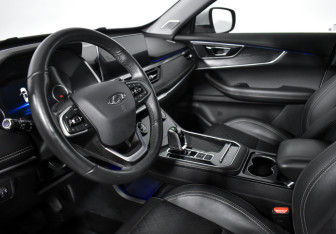 Подержанный автомобиль Chery Tiggo 8 2023 года (9 фото)