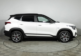 Подержанный автомобиль Kia Sportage 2018 года (4 фото)