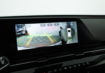 Подержанный автомобиль Omoda C5 2023 года (15 фото)