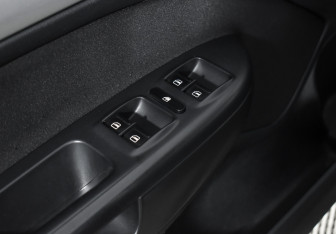 Подержанный автомобиль Skoda Octavia Liftback 2013 года (10 фото)