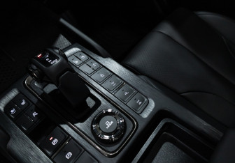 Подержанный автомобиль Haval H9 2024 года (28 фото)