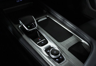 Подержанный автомобиль Chery Arrizo 8 2024 года (18 фото)