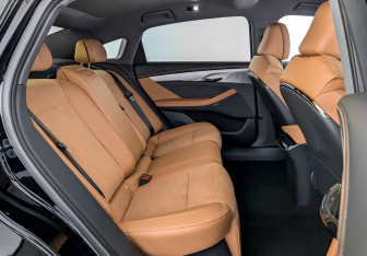 Новый Voyah Passion 2025 (12 фото)