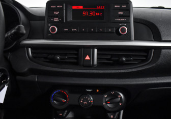 Подержанный автомобиль Kia Picanto 2019 года (16 фото)