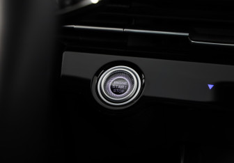 Подержанный автомобиль Omoda C5 2023 года (20 фото)