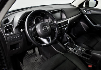 Подержанный автомобиль Mazda CX-5 2015 года (9 фото)