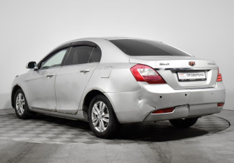 Подержанный автомобиль Geely Emgrand EC7 Sedan 2013 года (7 фото)