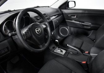 Подержанный автомобиль Mazda 3 Sedan 2007 года (9 фото)