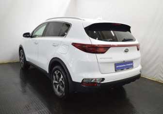 Подержанный автомобиль Kia Sportage 2020 года (7 фото)