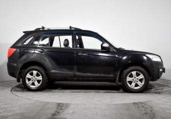 Подержанный автомобиль Lifan X60 2015 года (4 фото)
