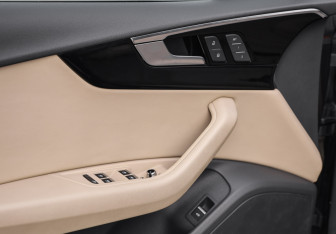 Подержанный автомобиль Audi A5 Liftback 2020 года (27 фото)