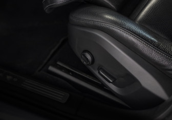 Подержанный автомобиль Volvo S90 2018 года (23 фото)