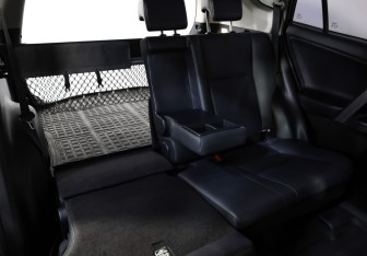 Подержанный автомобиль Toyota RAV4 2017 года (30 фото)