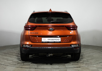 Подержанный автомобиль Kia Sportage 2019 года (6 фото)