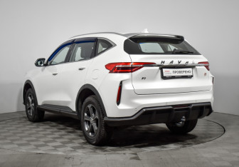 Подержанный автомобиль Haval F7 2023 года (7 фото)