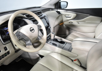 Подержанный автомобиль Nissan Murano Suv 2016 года (8 фото)