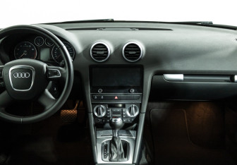 Подержанный автомобиль Audi A3 Hatchback 2012 года (14 фото)