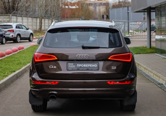 Подержанный автомобиль Audi Q5 2014 года (6 фото)