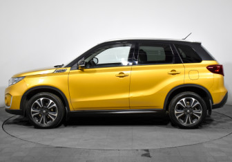 Подержанный автомобиль Suzuki Vitara 2021 года (8 фото)