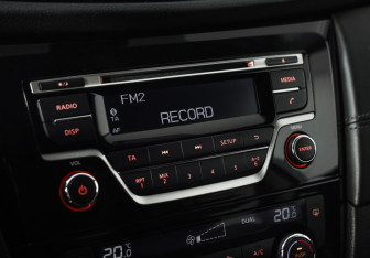 Подержанный автомобиль Nissan X-Trail 2020 года (15 фото)