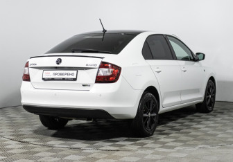 Подержанный автомобиль Skoda Rapid Liftback 2016 года (5 фото)