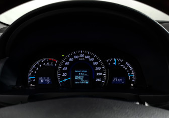 Подержанный автомобиль Toyota Camry Sedan 2011 года (19 фото)